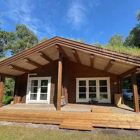 Timber House Close To And Ferienhaus